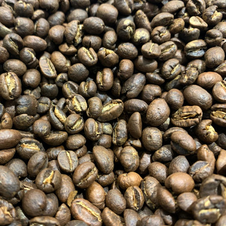 Grains de café torréfiés origine Rwanda